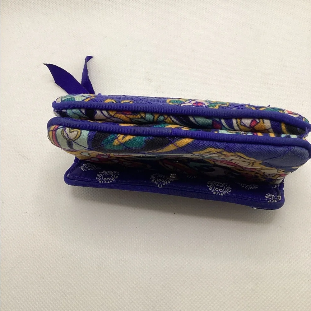 Vera Bradley. 2 wristlets/ID case. Rain Forest and Romantic Paisley print - Picture 13 of 16